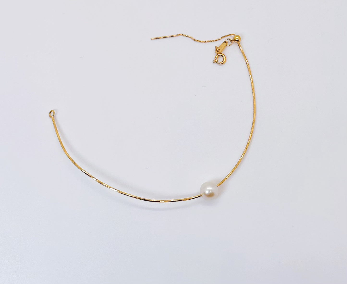 Flexible Gold Bangle with Pearl