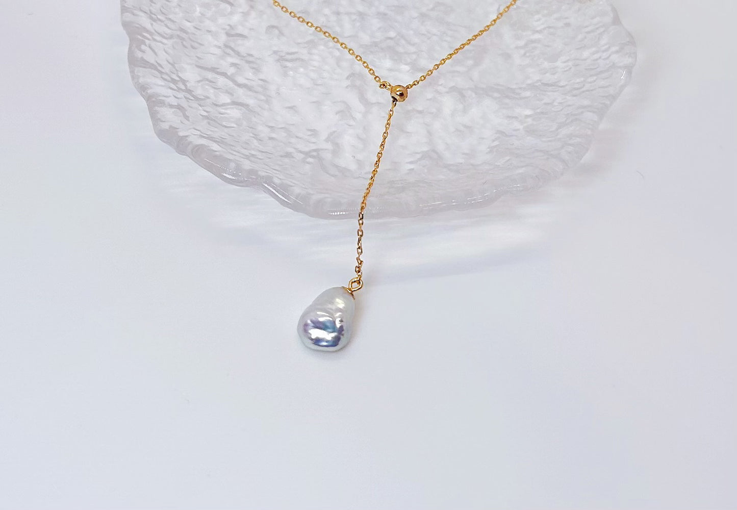 Gold Lariat Necklace with Baroque Pearl Pendant