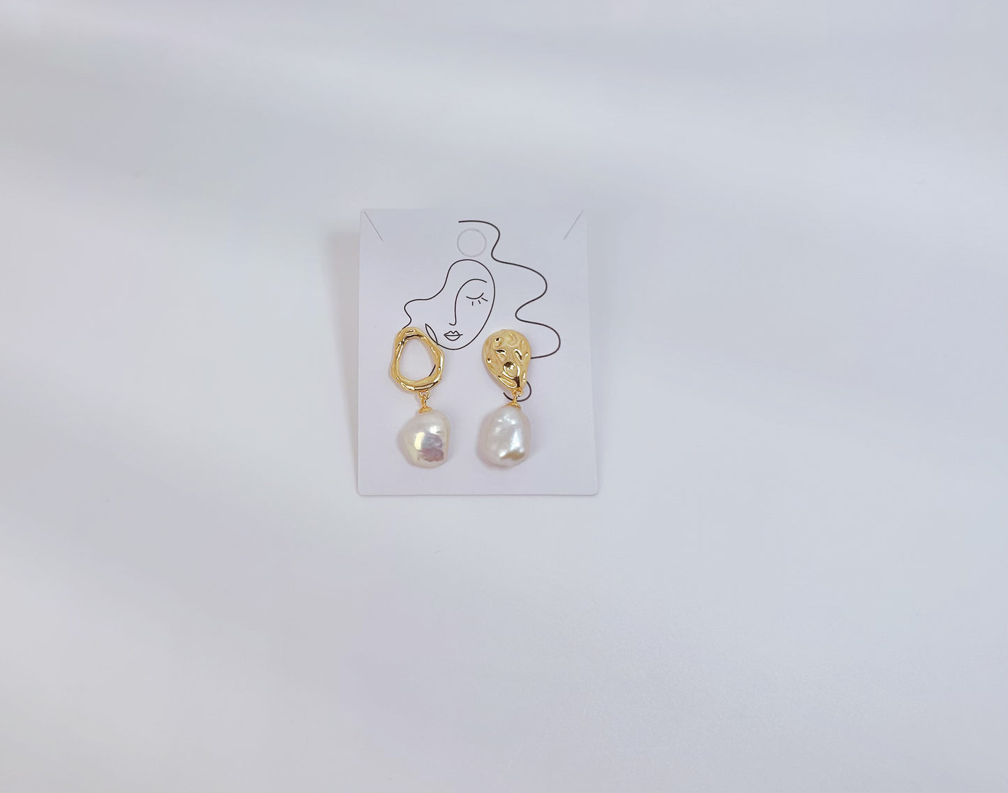 Chic Gold Baroque Pearl Drop Earrings