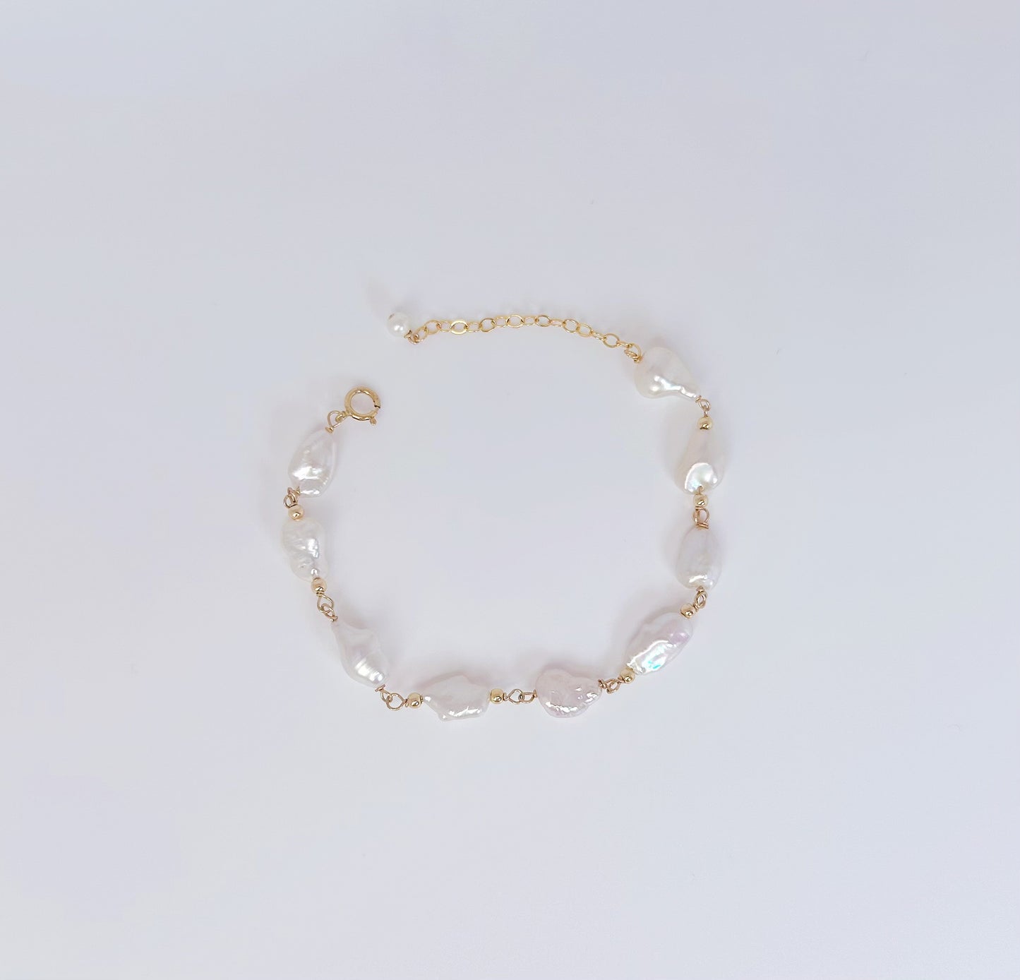 Baroque Pearl Bracelet in Gold